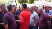 Виноградарь: Я теряю 500 кг винограда в день из-за бездействия правительства