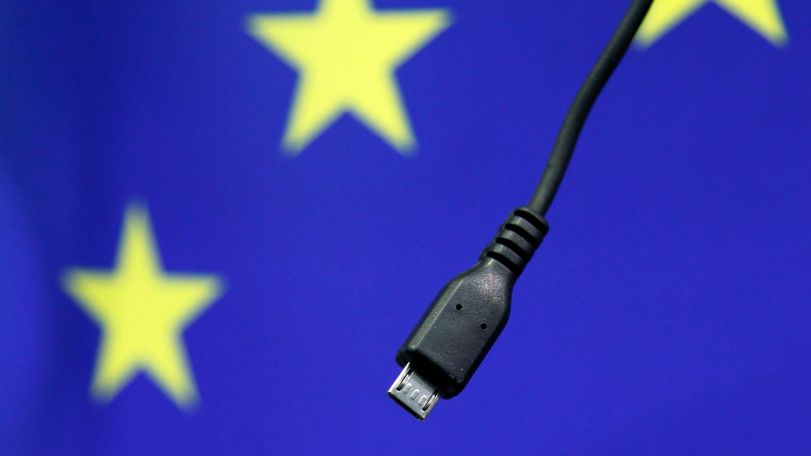Apple opposes EU plans to make common charger port for all devices