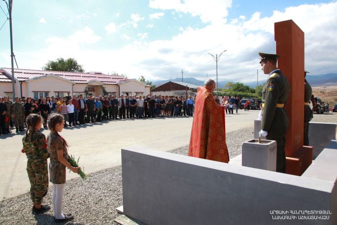Բացվել է պատերազմում զոհված բերքաձորցիների հիշատակին կառուցված խաչքար-հուշարձան
