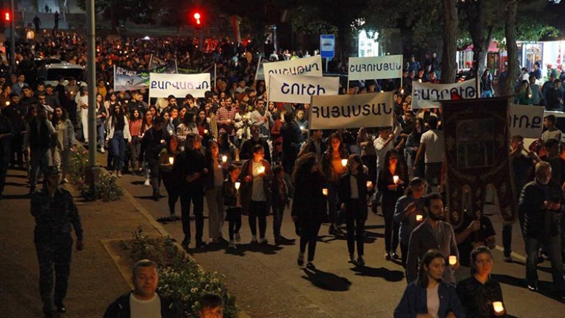 «Арцах живет» - Факельное шествие в Степанакерте