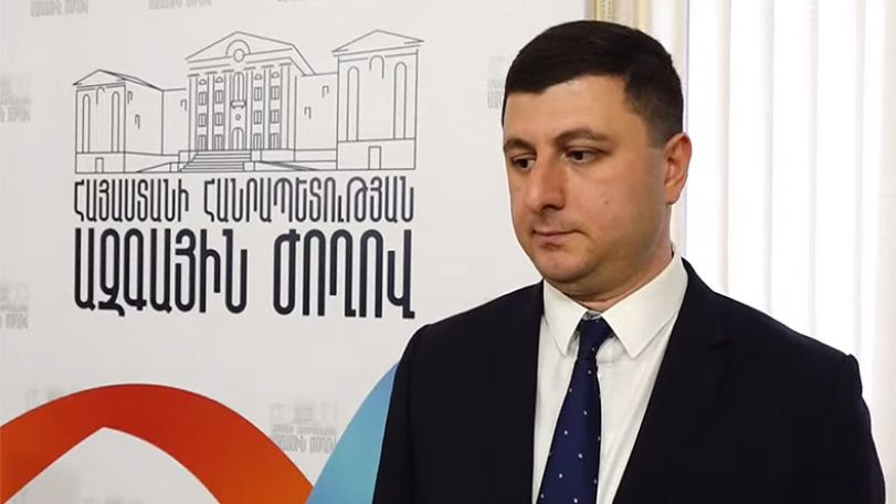 Opposition lawmaker blames authorities for failing to properly address the issue of prisoners in the trilateral statement