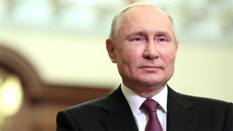 Putin to work on his birthday, celebrate with loved ones later, Kremlin spox says
