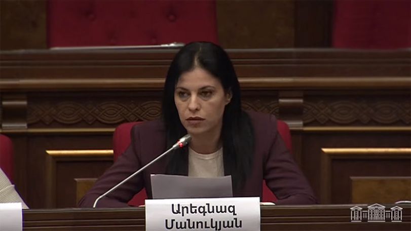 Հակամարմին ունեցողն ինչո՞ւ պիտի թեստ հանձնի կամ պատվաստվի․ Արեգնազ Մանուկյանը՝ Ավանեսյանին