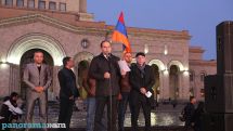 «Մարդկանց չի կարելի բժշկական փորձի ենթարկել»․ հանրահավաք ՝ ընդդեմ պարտադիր պատվաստումների