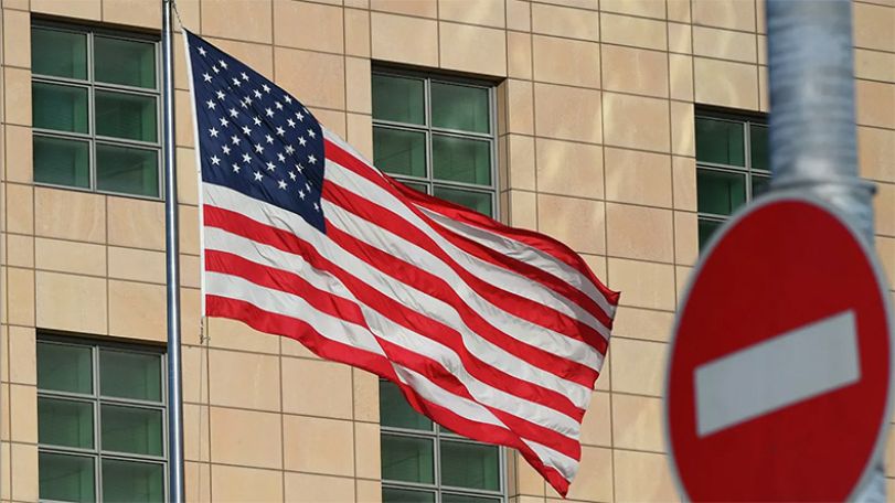 МИД РФ: Трое сотрудников посольства США в Москве подозреваются в краже