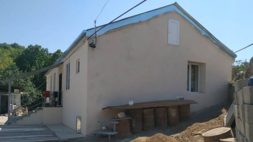 Reconstruction of houses damaged in last year’s war continues in Artsakh’s Martuni