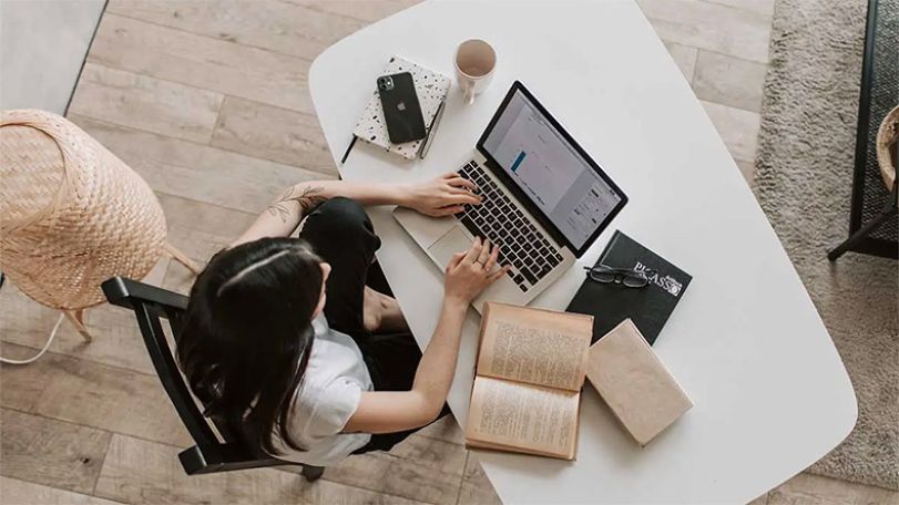 В Армении вузы переходят на удаленку, а осенние каникулы в школах продлены на неделю
