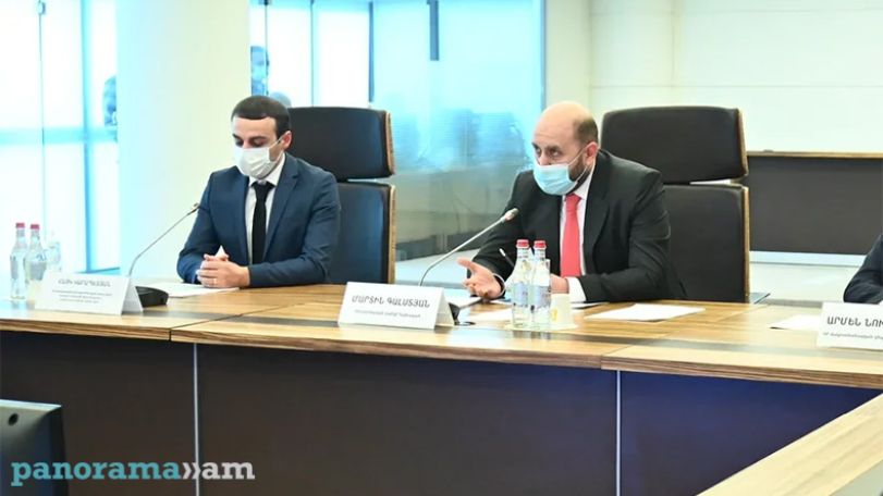 ԵԱՏՄ երկրներում միասնական արժույթի անցնելու քննարկումները շատ հպանցիկ են. Մարտին Գալստյան
