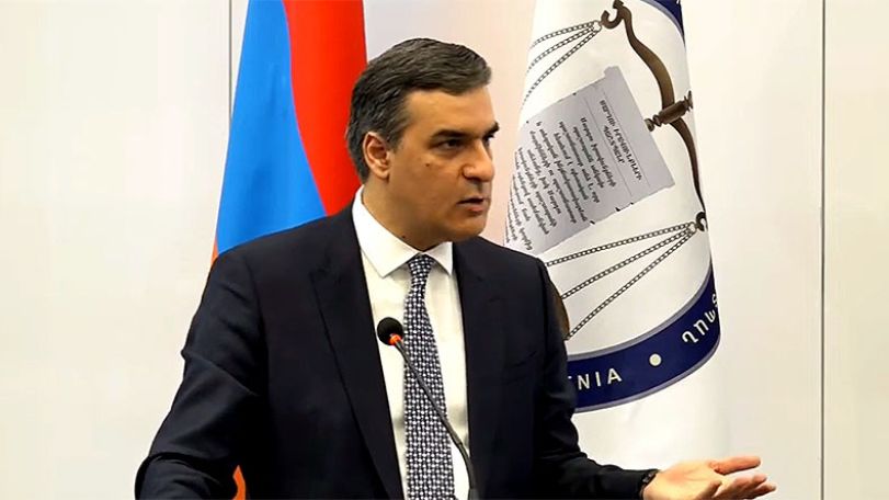 А.Татоян: Азербайджанские военные, флаги, камеры должны быть убраны с территорий по соседству с населенными пунктами Армении