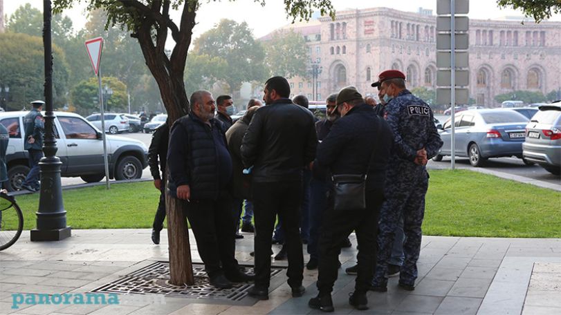 Родители пропавших без вести требуют встречи с Пашиняном
