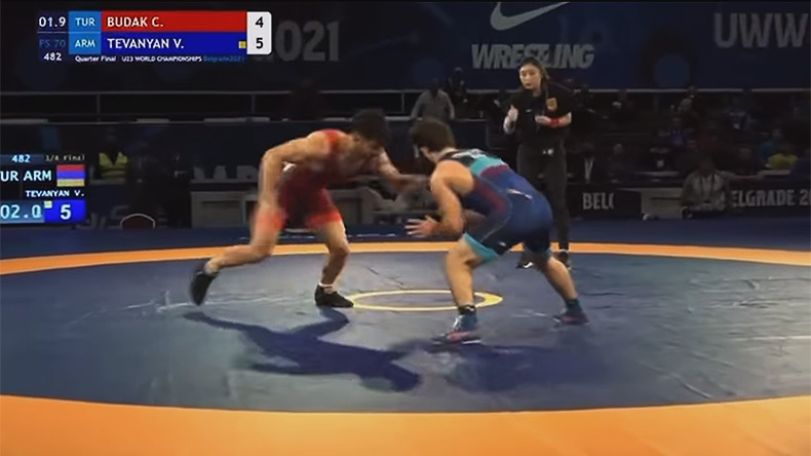 Վազգեն Թևանյանը հաղթեց թուրք մրցակցին և դուրս եկավ ԱԱ-ի կիսաեզրափակիչ