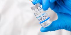 Индийская вакцина Covaxin показала эффективность 77,8%