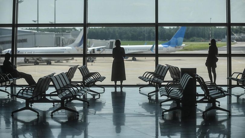 Russia resumes flights with more countries amid Covid surge