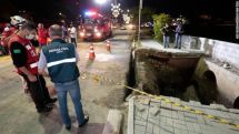 Sidewalk collapses during Brazil parade, injuring 33 people