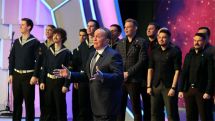 Путин поздравил с 60-летием КВН