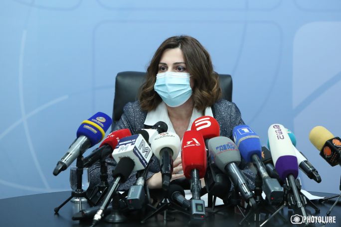В Армении от COVID-19 скончались 23 вакцинированных пациента