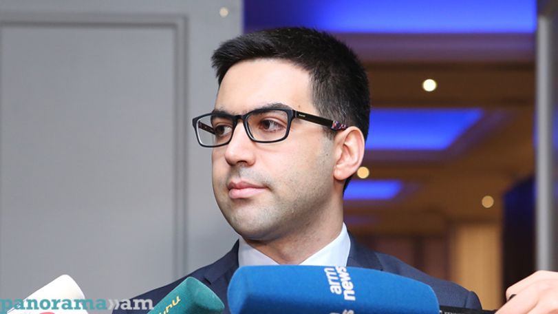 Չի եղել դեպք, որ ադրբեջանական ավտոմեքենան հատի Հայաստանի սահմանը. Ռուստամ Բադասյան