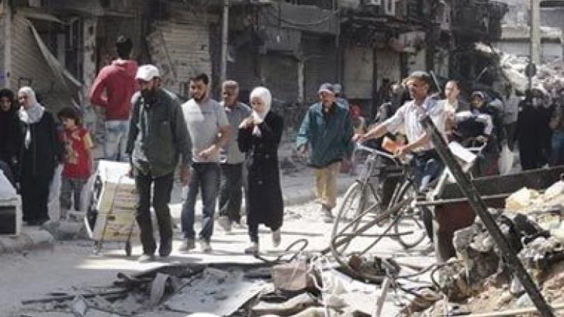 Syria crisis: Ceasefire agreed for Yarmouk refugee camp