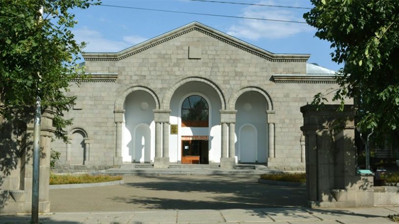 Ստեփանավանի մշակույթի պալատը այսուհետ կկրի Սոս Սարգսյանի անունը