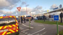 Man dressed as ninja attacks two policewomen in France