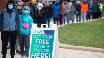 US tightens travel rules amid new Omicron cases
