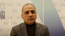 Ваге Акопян: Алену Симоняну посоветовал бы высказываться осторожнее, дабы не получить оплеух от союзников Армении