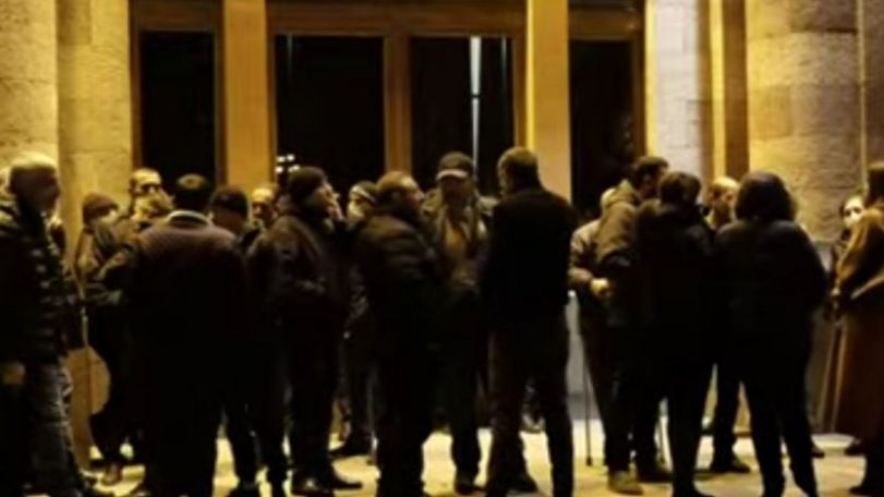 Relatives of missing, captured soldiers protest outside Armenian government