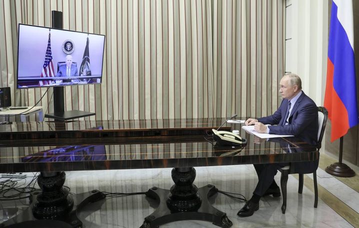 Putin, Biden start video conference