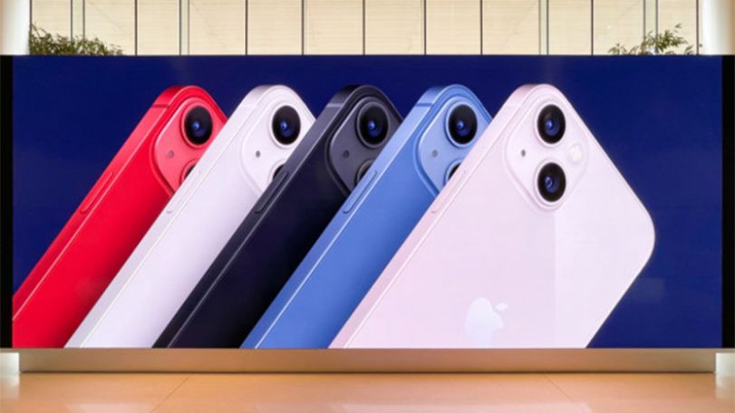 Apple capitalization approached record $3 trillion