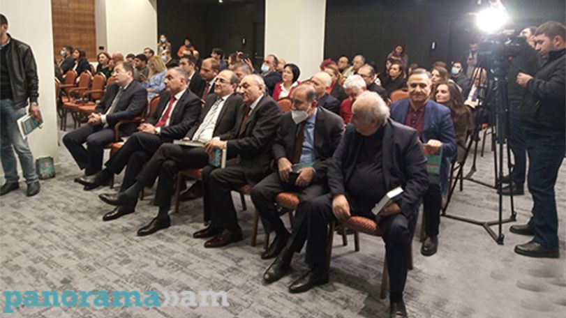 Newmag издало книгу нобелевского лауреата Милтона Фридмана «Капитализм и свобода» в переводе на армянский язык
