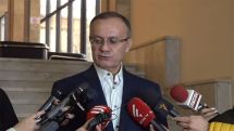 Նախ պետք է պատասխանատություն կրեն այն մարդիկ, որոնք ստեղծել են այն պայմանները, որ մարդիկ գերի ընկնեն. Օհանյան