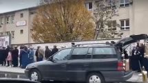 В Стамбуле образовались очереди за дешевым хлебом на фоне обвала лиры