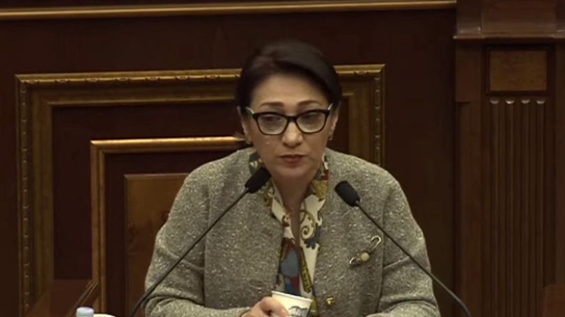 Օրինագծի նպատակը, դպրոցների կառավարման նոր, ես կասեի՝ իշխանահաճո մոդելի որդեգումն է. Լիլիթ Գալստյան