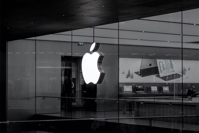 Из-за обвала лиры в Турции онлайн-магазин Apple вновь повысил цену на гаджеты на 25%