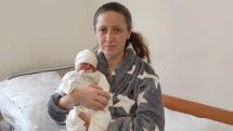 В медцентре Ахуряна родился брат павшего в 44-дневной войне в Арцахе Генрика Асатуряна