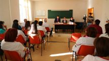 ԱՀ Պետնախարարն այցելել է Մոր և մանկան առողջության պահպանման կենտրոն