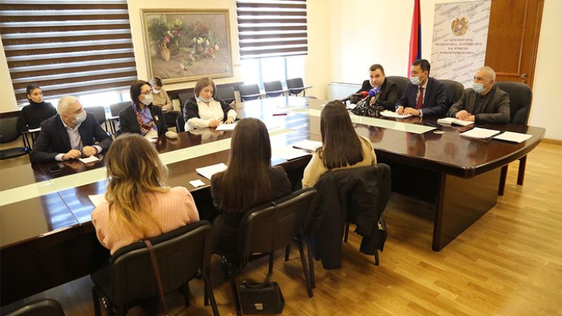 2023 թվականից դիմորդները ընդունելության քննություն կհանձնեն երկու անգամ. Կարեն Թռչունյան