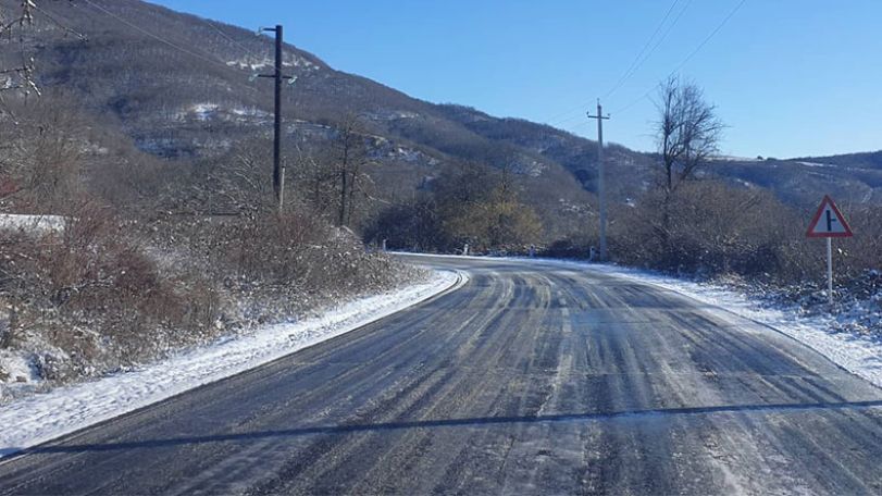 Շիրակում, Սյունիքում  ավտոճանապարհներին մերկասառույց է