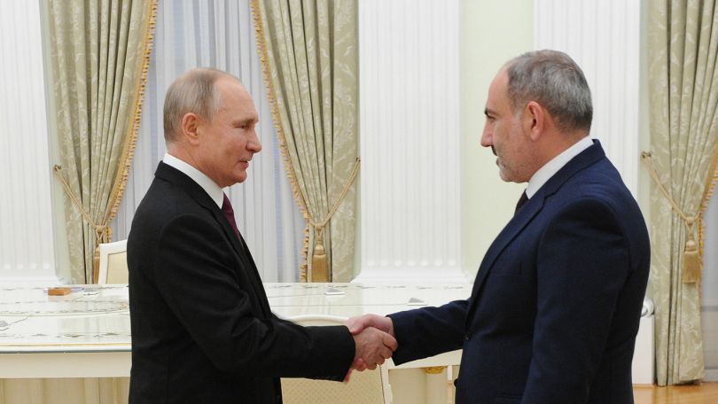 Putin sends congratulatory message to Pashinyan on upcoming holidays