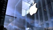 Apple becomes first company to hit $3tn market value