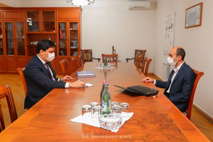 Արտակ Բեգլարյանը Եղիշե Կիրակոսյանի հետ քննարկել է Արցախի միջազգային իրավական մի շարք հարցեր