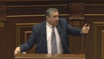 Մարդը նույնիսկ իր աշխատաժամանակը չի կարողանում կառավարի. Արթուր Խաչատրյանը՝ Վահան Քերոբյանին