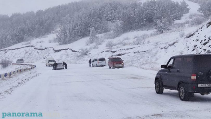 Some roads closed, difficult to pass in Armenia