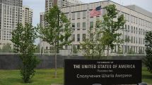 US orders families of embassy staff to leave Ukraine