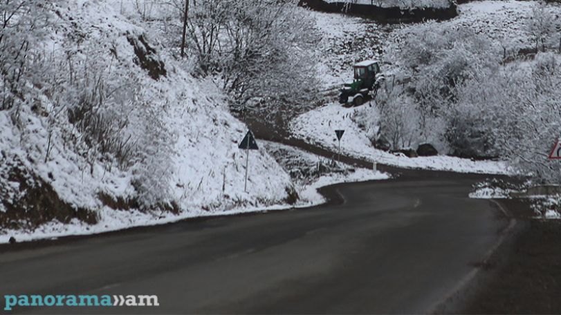 Snow reported in number of towns in Armenia