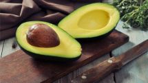 Какие продукты помогут сохранить молодость?