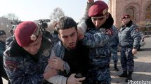 Armenian police say five drivers protesting against car insurance premiums rise detained