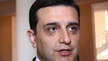 Глава Минздрава Армении обещал строго наказывать за сокрытие ошибок из коллегиальной солидарности 
