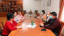 Արտակ Բեգլարյանն ընդունել է Նազիկ Ավդալյանին և Մարիաննա Մամյանին