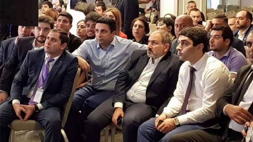Poll finds more Armenians feel country is going in the wrong direction